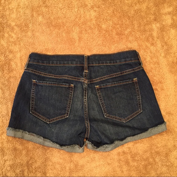Old Navy Cuffed Jean Shorts - Picture 3 of 3