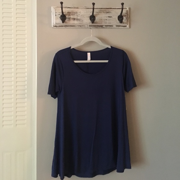 LuLaRoe Tops - NWT xs Perfect T LuLaRoe