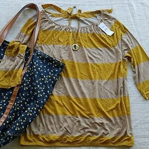 BOGO 50%🎉NWT LOFT Striped Top