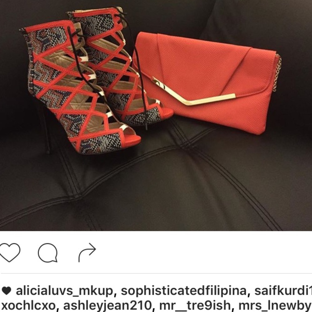 Tribal print shoes.... purse not included