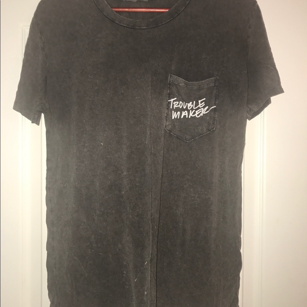 American Eagle tee