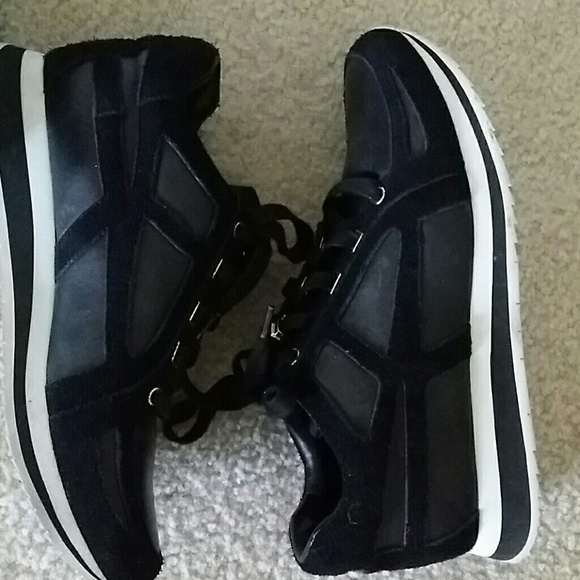Pierre Balmain Sneaker - Picture 2 of 8
