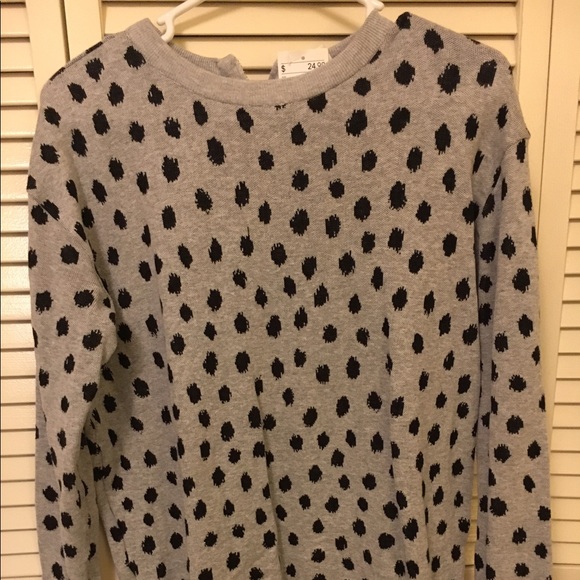 Black and gray leopard print sweater - Picture 2 of 2