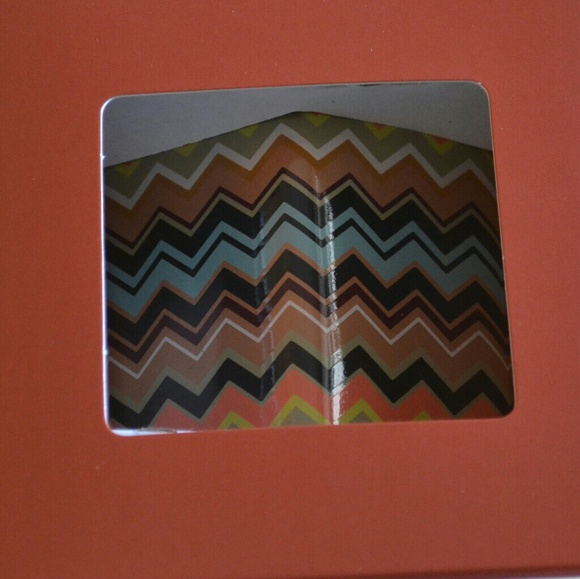 Missoni Other - Missoni Scented Soy Candle in Tuscan Sunrise Missoni Other - Missoni Scented Soy Candle in Tuscan Sunrise