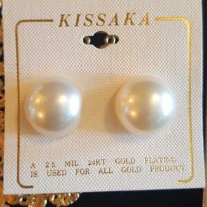New kissaka earrings