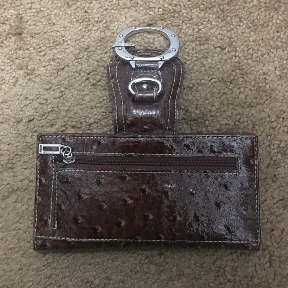 Guess Luxury Letter Wallet - Picture 4 of 4