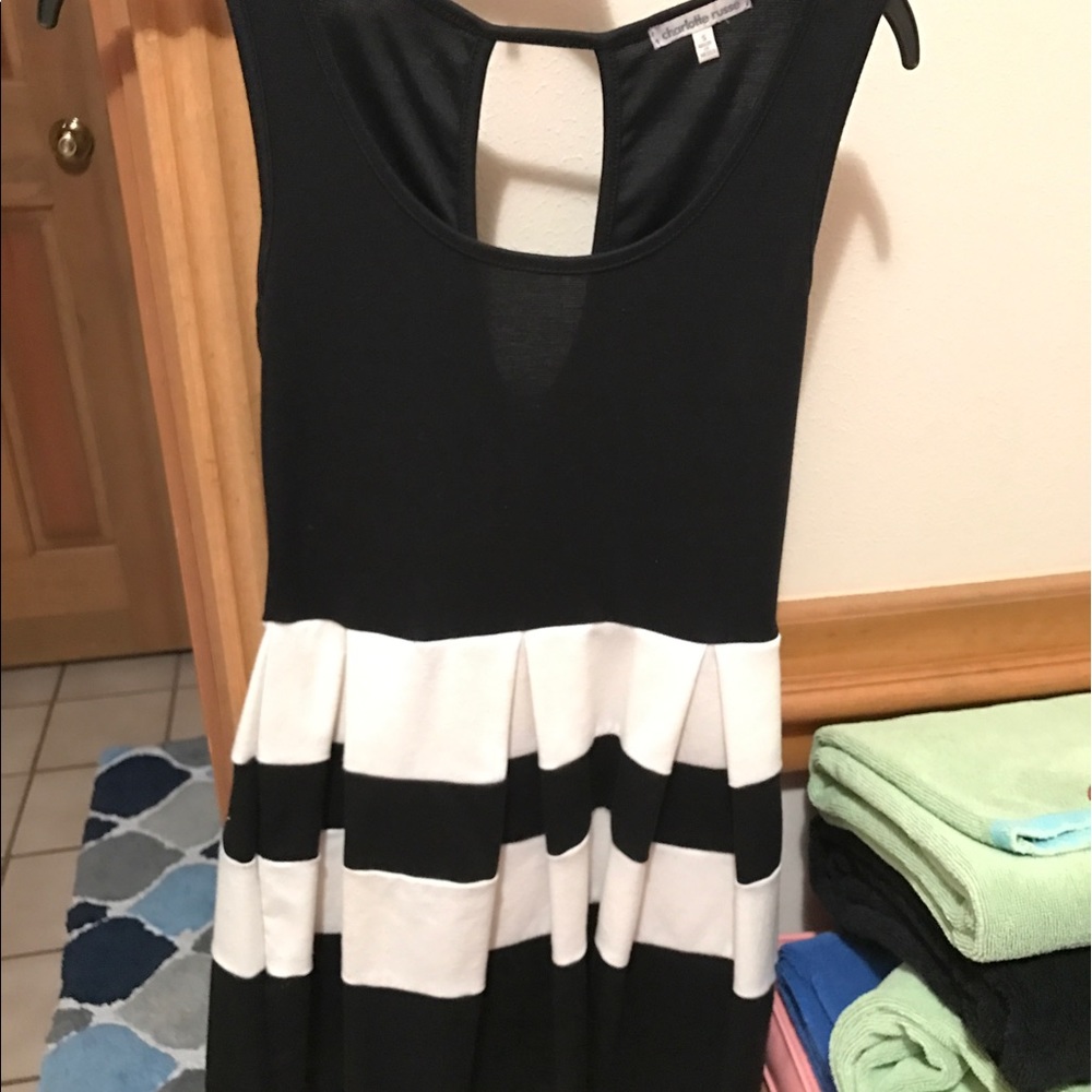 Black and white dress