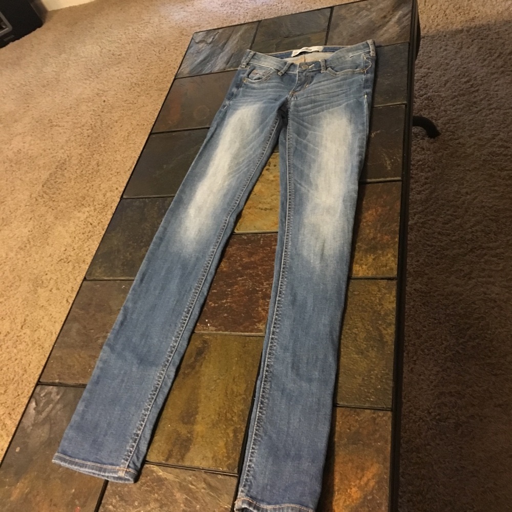 Hollister jeans