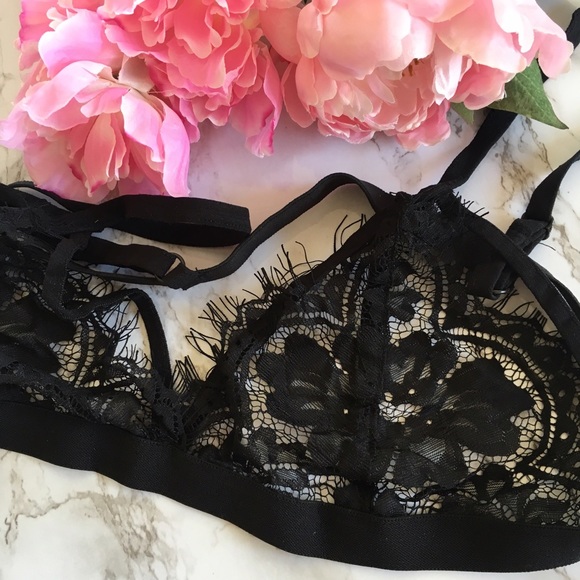 "Kate" Black Lace Bralette - Picture 5 of 6