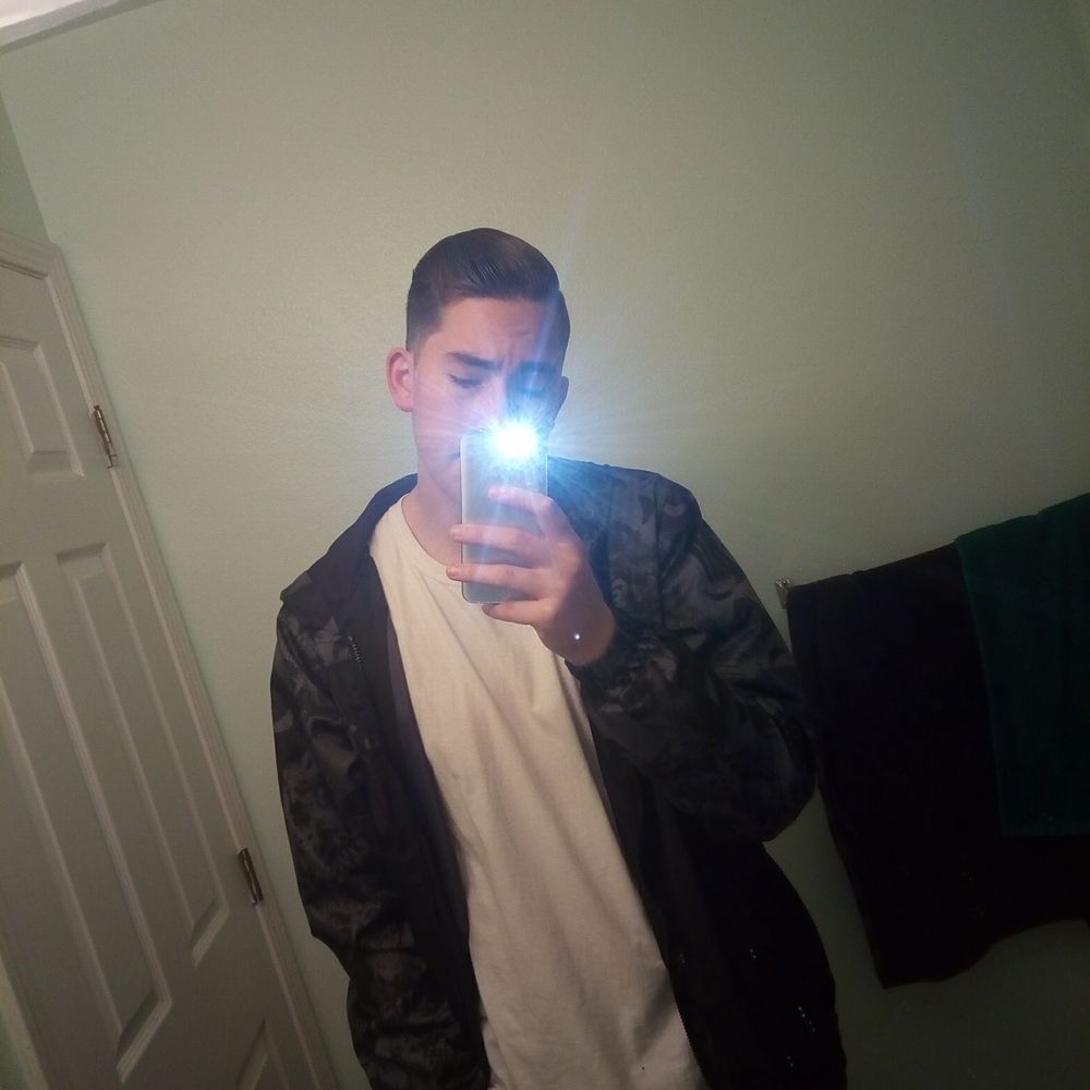 Meet your Posher, Gabe