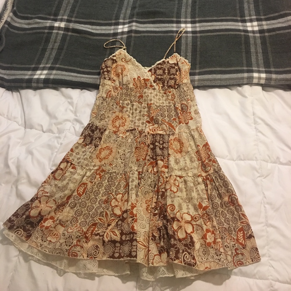 Perfectly summer dress!! Flowy and breezy!