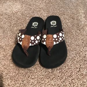 Yellowbox sandals size 7