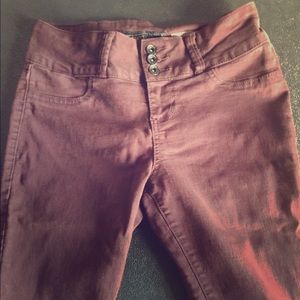Hot Topic LOVEsick Burgundy Jeans