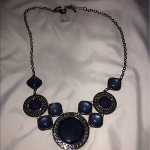 New York and company statement necklace