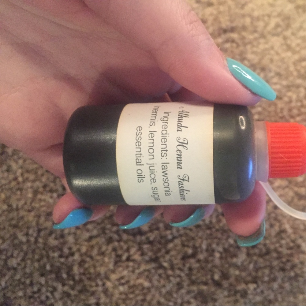 FREE Henna tattoo ink(w a bundle)