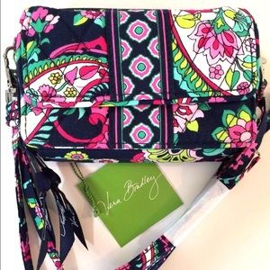 Vera Bradley Womens All in One Crossbody bag