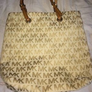 Tan large MICHAEL KORS large purse