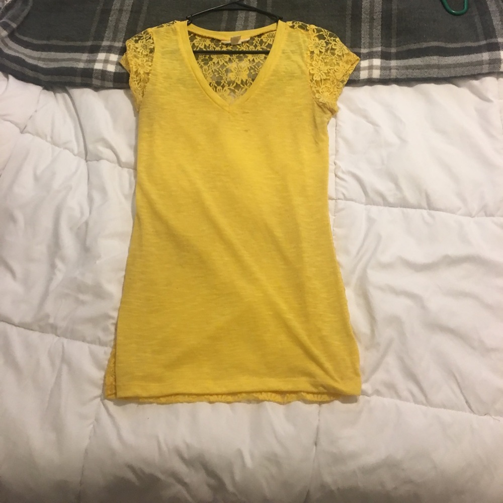 Yellow v neck, floral see through back
