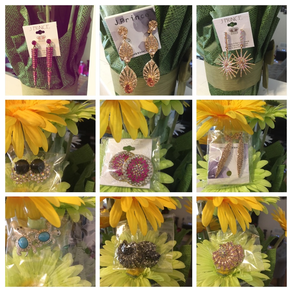 Brand new fashion earring