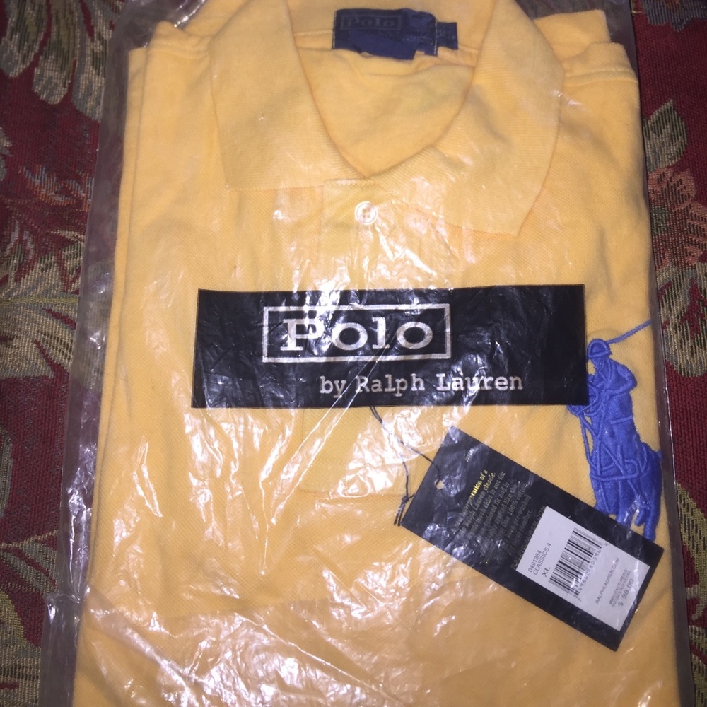 AUTHENTIC Ralph Lauren polo