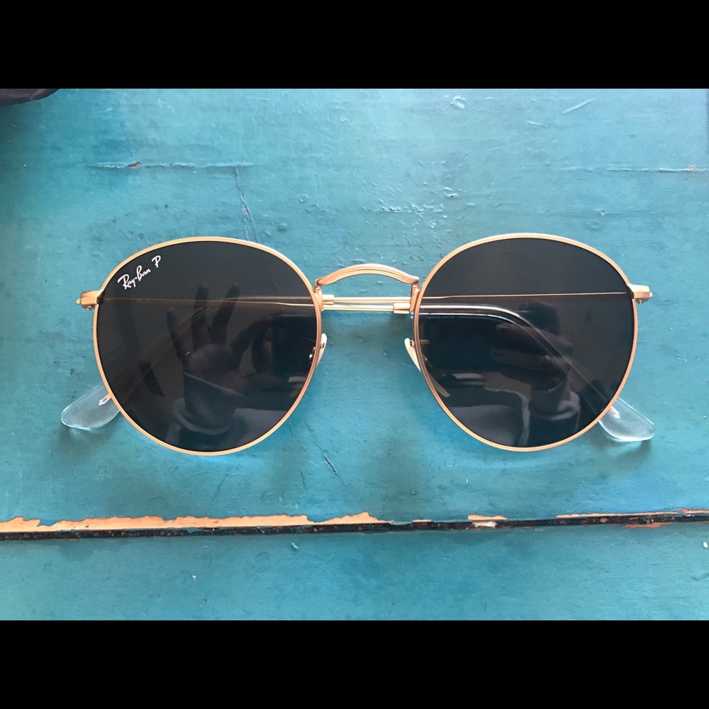 Brand new polarized round raybans
