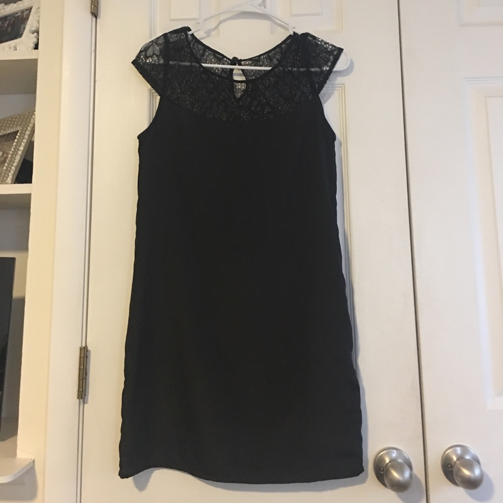 Lace top short dress