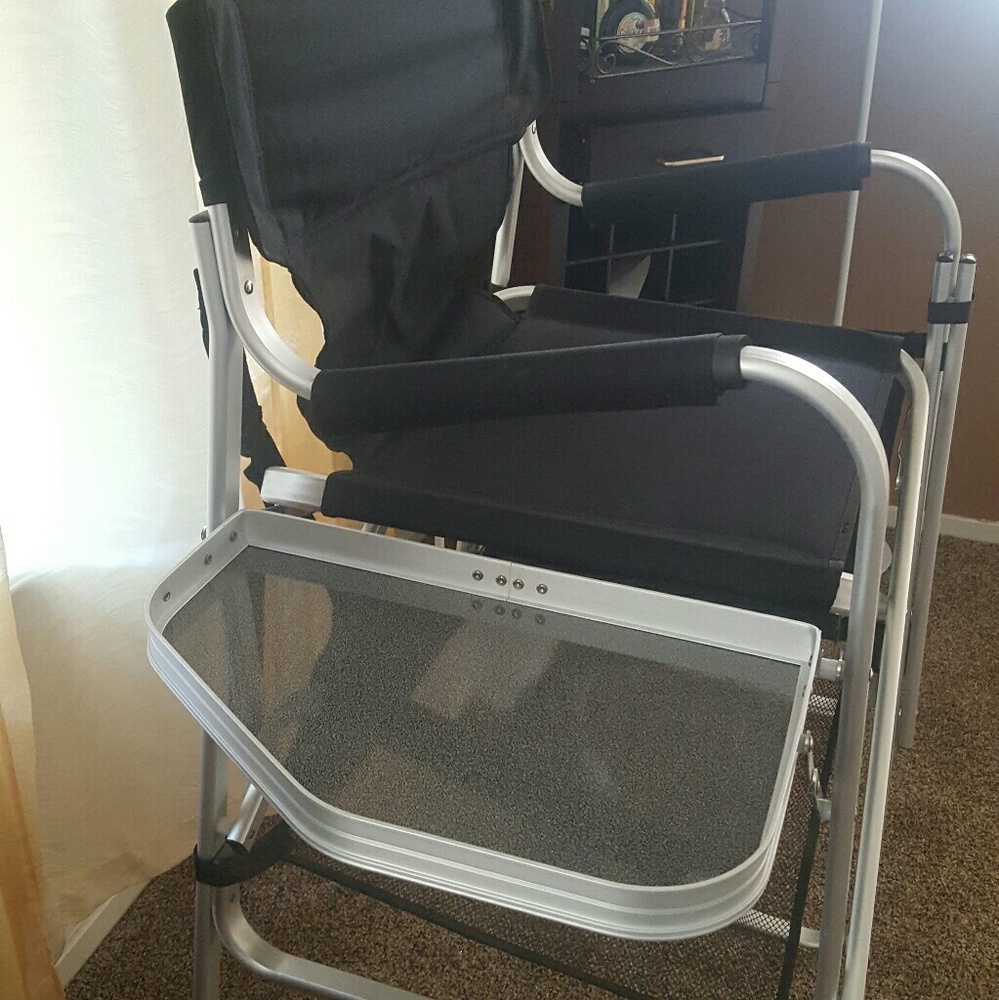 makeup artist chair