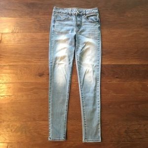 American Eagle skinny jeans