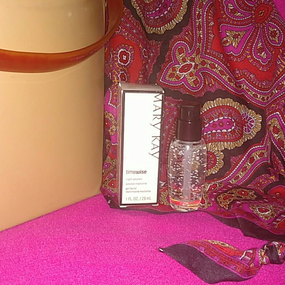 Mary Kay Timewise Night Solution