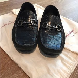Salvatore Ferragamo Leather/Suede Loafers