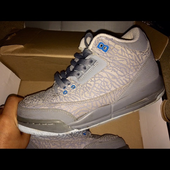 Jordan Shoes - Grey Air Jordan 3 Retro