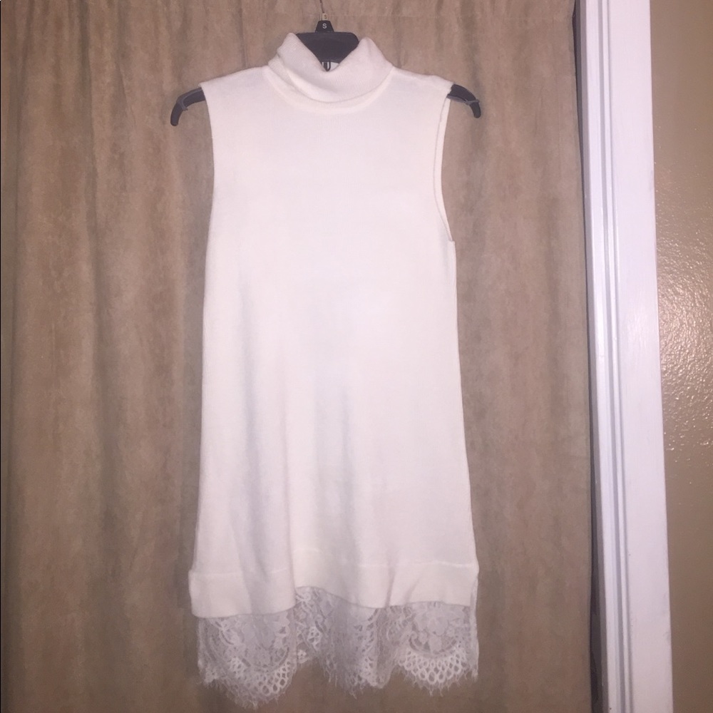 White Sleeveless Turtleneck Top with Lace bottom