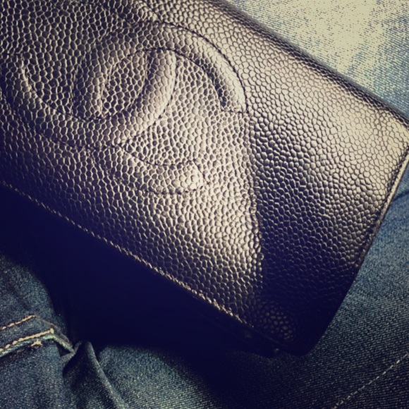 Meet your Posher, Tiffany - Picture 1 of 1