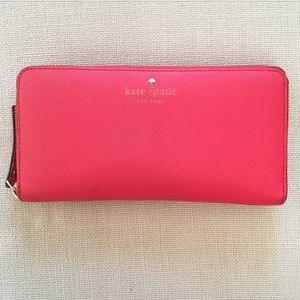 Kate Spade Wallet / Red