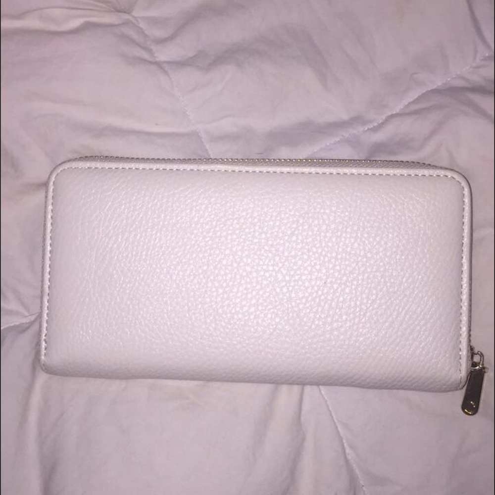 Charming Charlie wallet