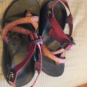 Slightly used CUSTOM Chacos Size 9W