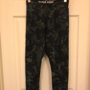Camouflage Nike leggings