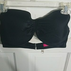 Black Victoria's secret bikini top 38D
