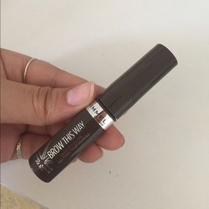 Tinted medium brown brow gel