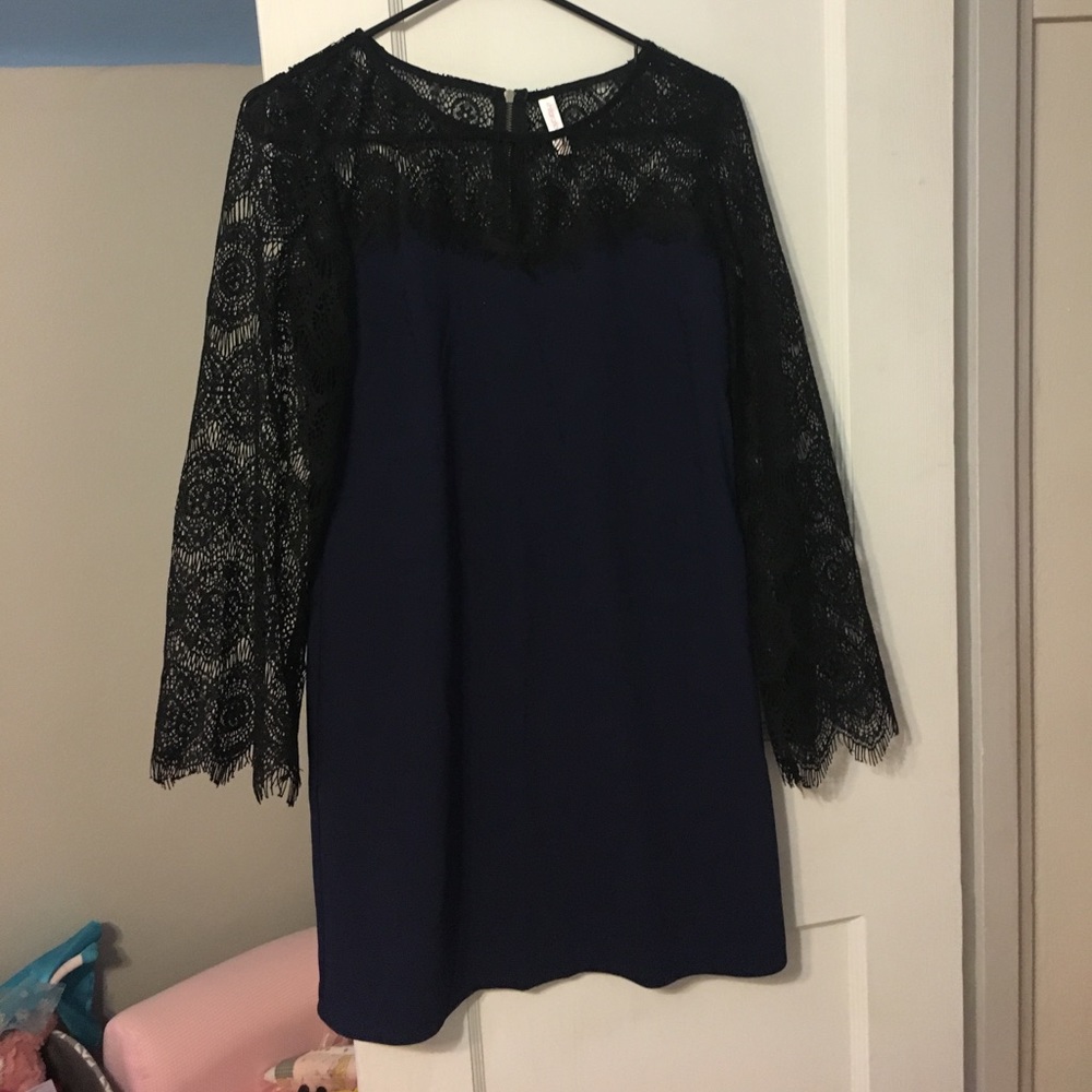 Lace mini dress