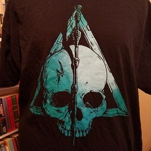 Harry Potter Deathly Hallows Tshirt NWOT