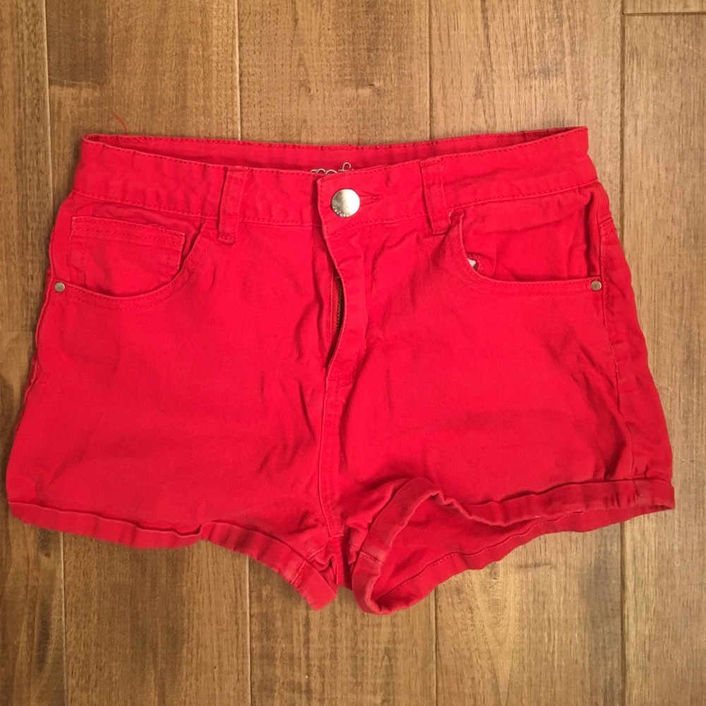 Red mid-waist shorts