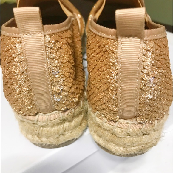 🎉HOST PICK🎉 🐡STEVE MADDEN SLIPPERS🐡 - Picture 4 of 7