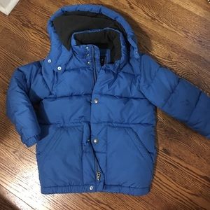 Small marker stain on sleeve - otherwise excellent