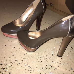 BCBG pumps