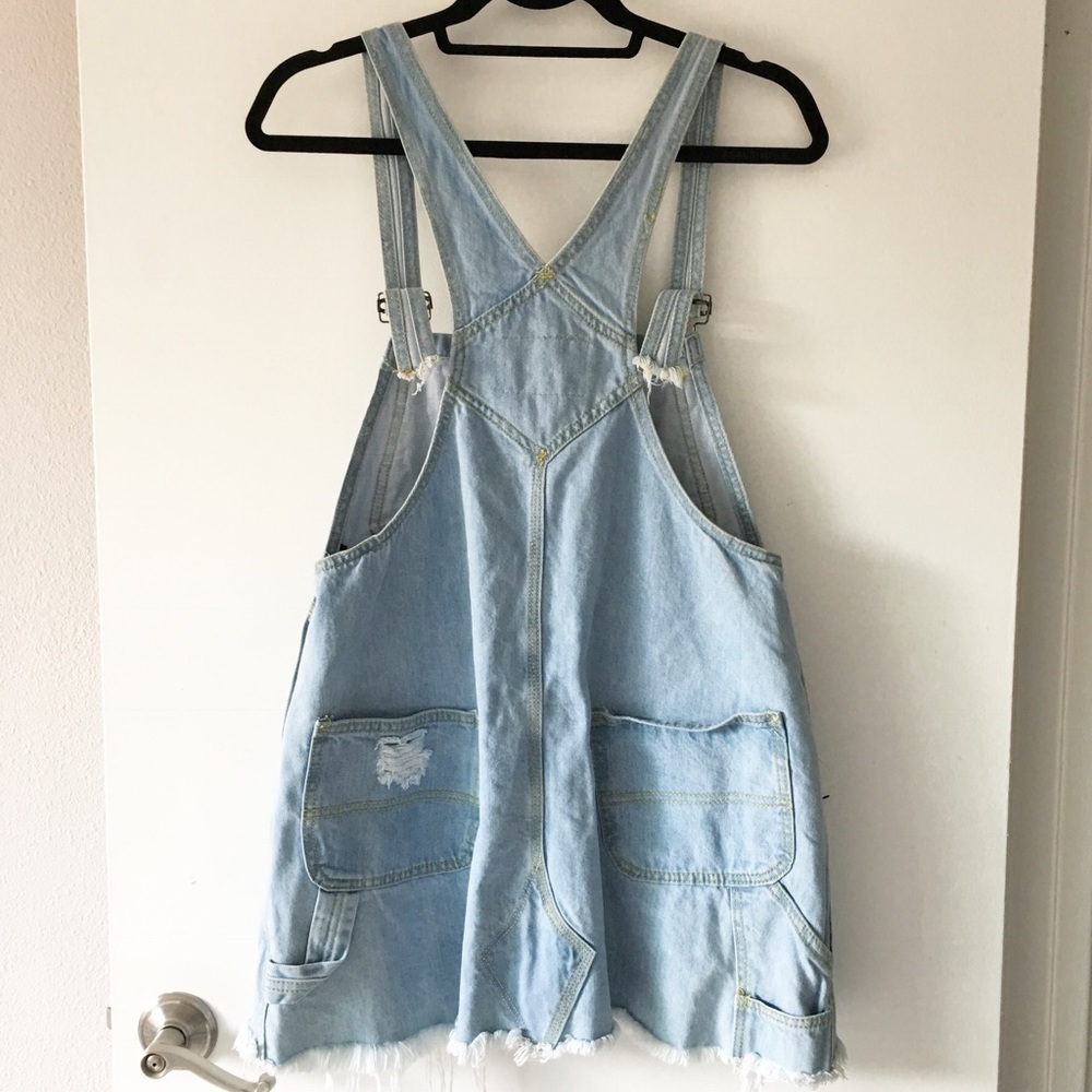 Carmar light wash denim overall skirt - Picture 4 of 7
