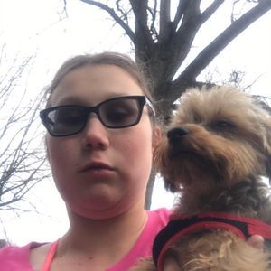 Meet your Posher, Skylar