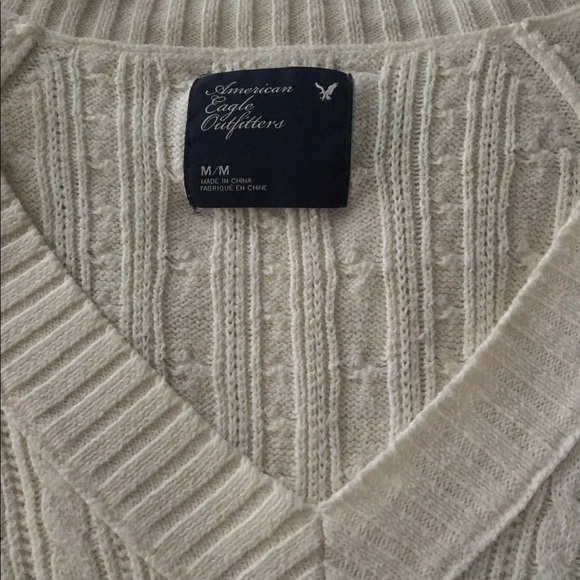 AEO Cream sweater - Picture 2 of 6