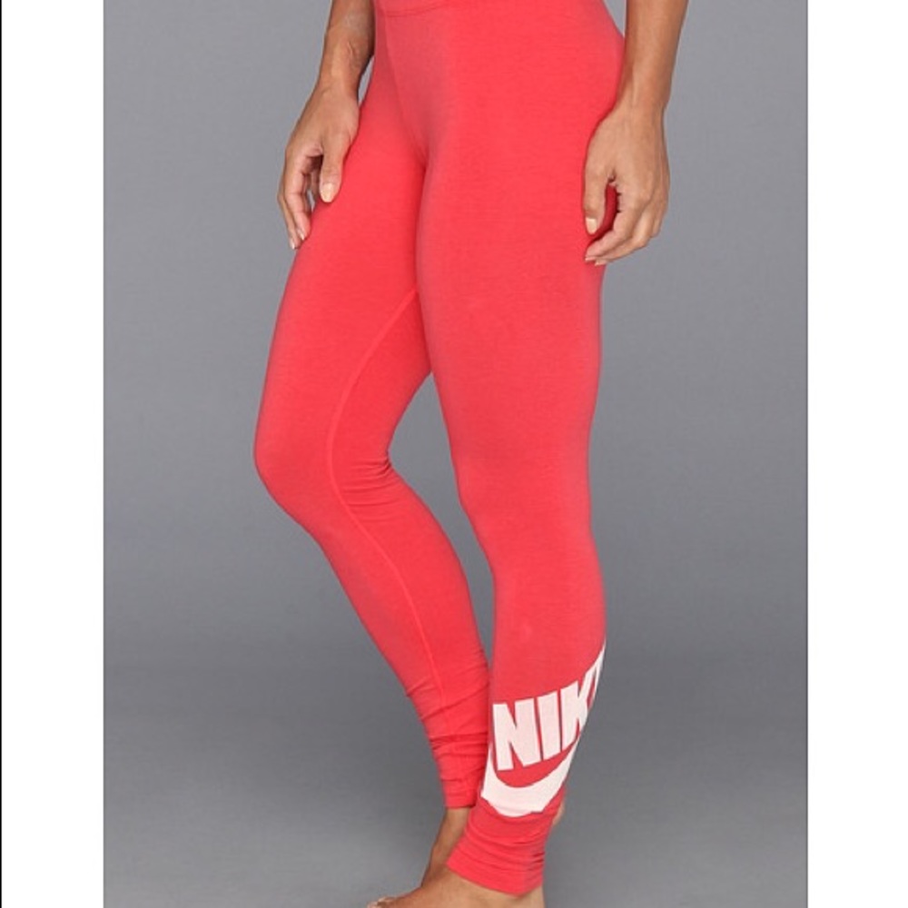 Bright Leg A See Nike Leggings