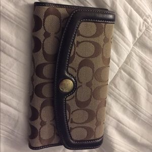 Coach wallet